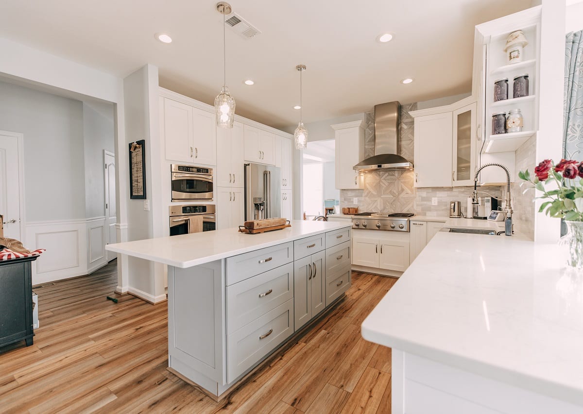 Budget-Friendly Kitchen Cabinet and Countertop Trends for 2024