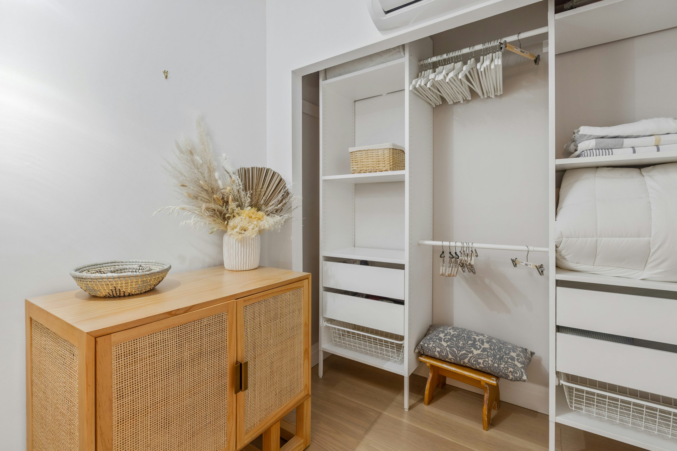 Standard Closet Dimensions: Everything You Need to Know