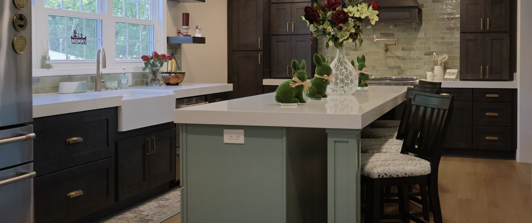 Earth-toned kitchen remodel in Maryland with warm lighting and cozy ambiance